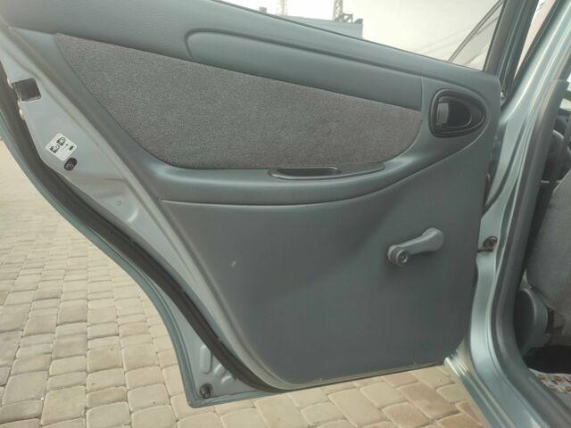 Серый Дэу Сенс, объемом двигателя 1.5 л и пробегом 145 тыс. км за 2890 $, фото 9 на Automoto.ua