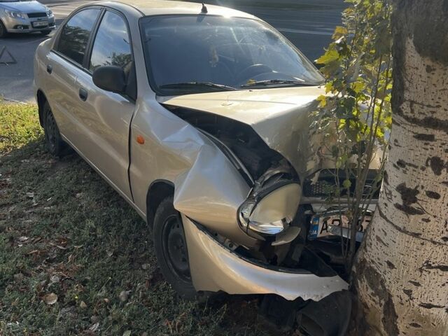 Серый Дэу Сенс, объемом двигателя 1.5 л и пробегом 136 тыс. км за 900 $, фото 7 на Automoto.ua