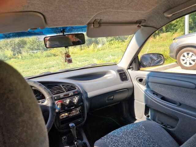 Сірий Деу Сенс, об'ємом двигуна 1.5 л та пробігом 220 тис. км за 2850 $, фото 5 на Automoto.ua