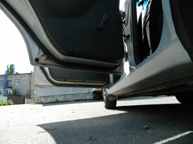 Сірий Деу Сенс, об'ємом двигуна 1.5 л та пробігом 179 тис. км за 2650 $, фото 11 на Automoto.ua