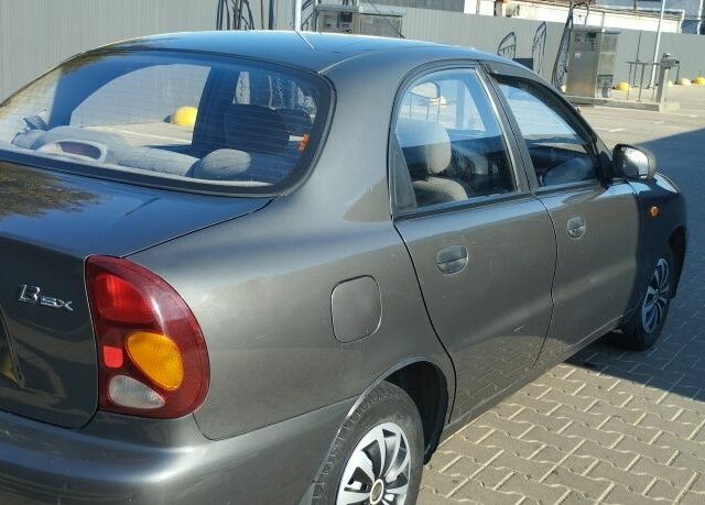 Сірий Деу Сенс, об'ємом двигуна 1.3 л та пробігом 150 тис. км за 1900 $, фото 3 на Automoto.ua