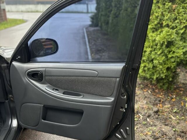 Сірий Деу Сенс, об'ємом двигуна 1.3 л та пробігом 178 тис. км за 2399 $, фото 14 на Automoto.ua