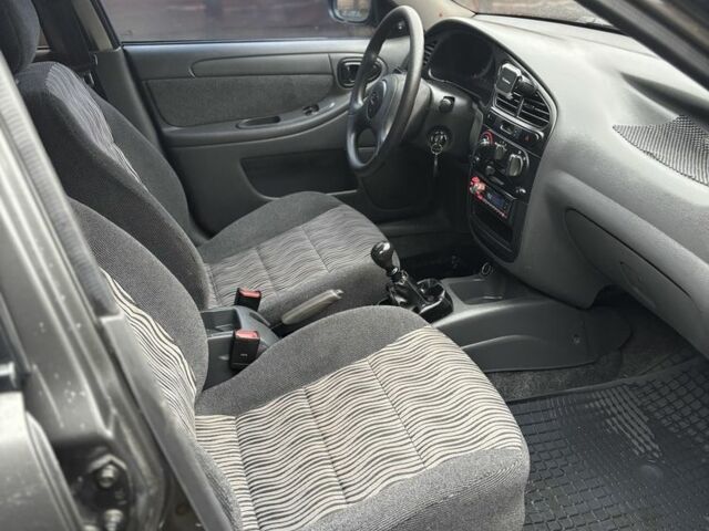 Сірий Деу Сенс, об'ємом двигуна 1.3 л та пробігом 178 тис. км за 2399 $, фото 11 на Automoto.ua