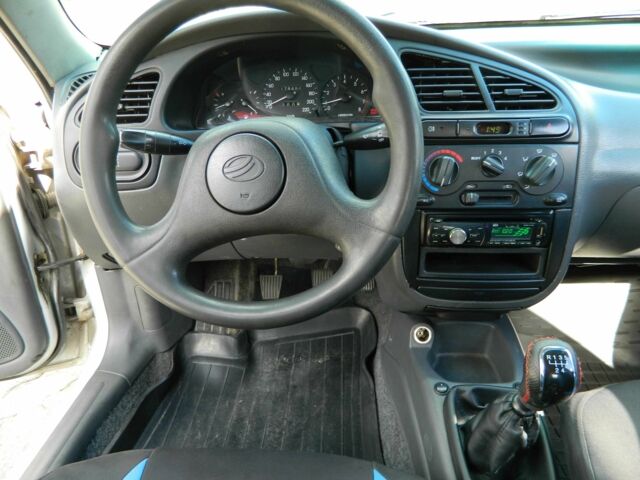 Сірий Деу Сенс, об'ємом двигуна 1.5 л та пробігом 179 тис. км за 2650 $, фото 16 на Automoto.ua