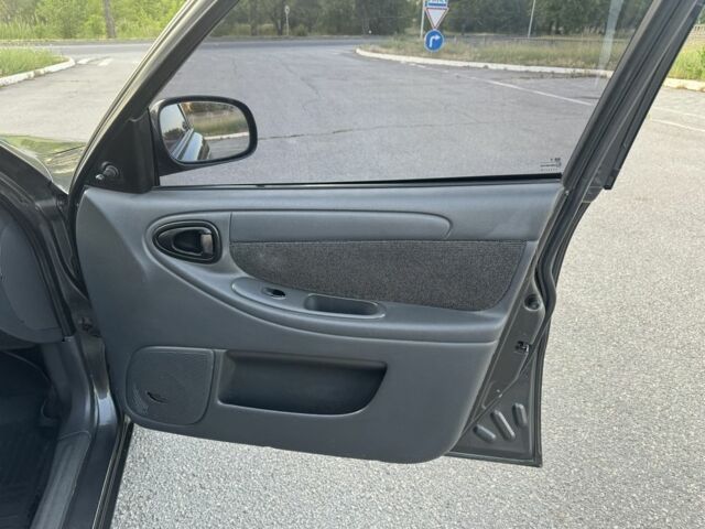 Серый Дэу Сенс, объемом двигателя 1.3 л и пробегом 152 тыс. км за 2850 $, фото 8 на Automoto.ua