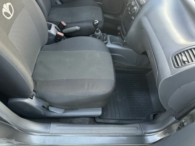 Серый Дэу Сенс, объемом двигателя 1.3 л и пробегом 152 тыс. км за 2850 $, фото 9 на Automoto.ua