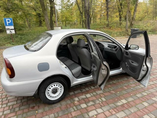 Серый Дэу Сенс, объемом двигателя 1.3 л и пробегом 131 тыс. км за 2050 $, фото 4 на Automoto.ua