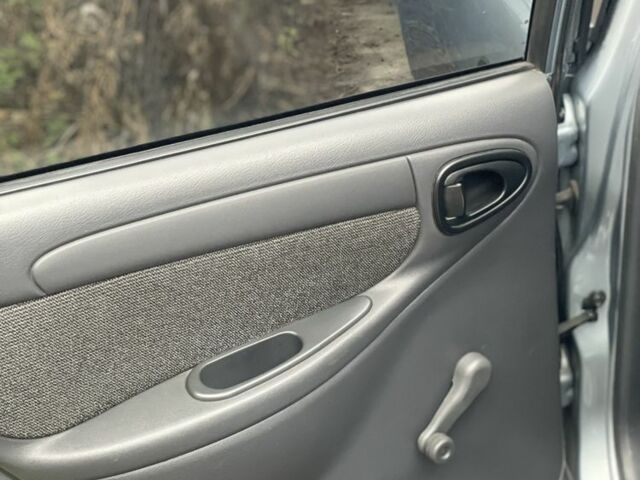 Сірий Деу Сенс, об'ємом двигуна 1.3 л та пробігом 107 тис. км за 2300 $, фото 7 на Automoto.ua