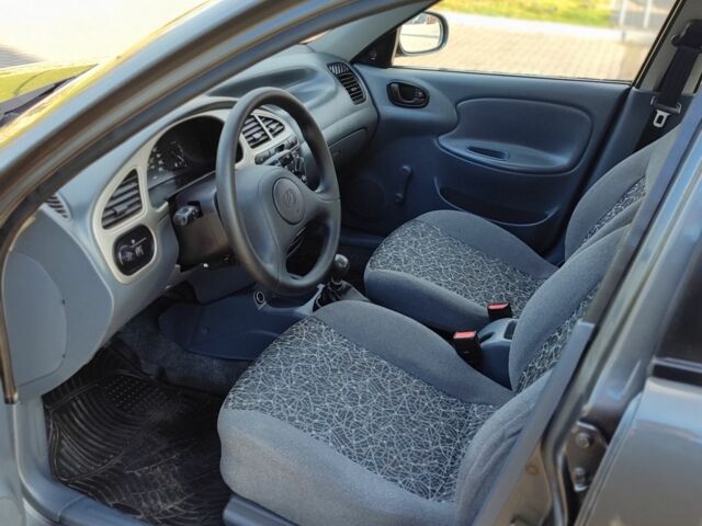 Сірий Деу Сенс, об'ємом двигуна 0 л та пробігом 140 тис. км за 2800 $, фото 7 на Automoto.ua