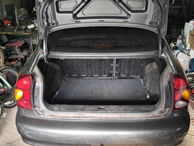 Серый Дэу Сенс, объемом двигателя 1.5 л и пробегом 142 тыс. км за 2500 $, фото 4 на Automoto.ua