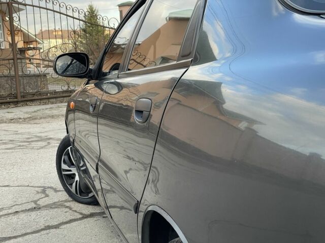 Сірий Деу Сенс, об'ємом двигуна 1.5 л та пробігом 161 тис. км за 2450 $, фото 6 на Automoto.ua