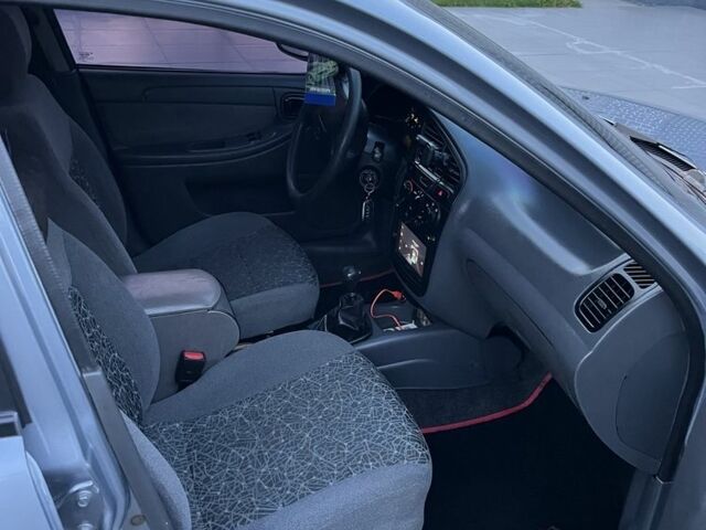 Серый Дэу Сенс, объемом двигателя 1.5 л и пробегом 132 тыс. км за 3750 $, фото 6 на Automoto.ua