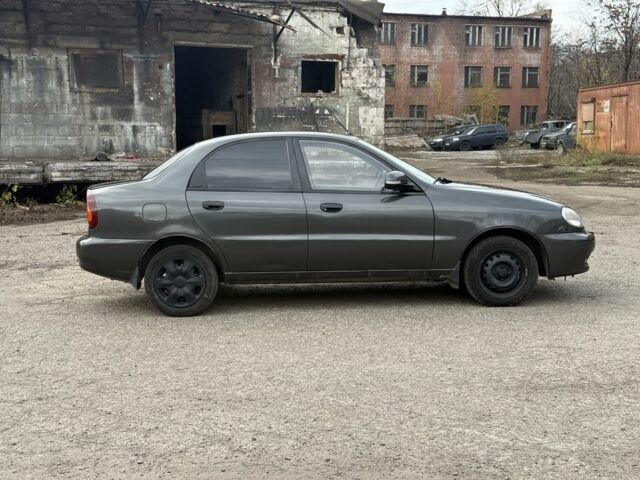 Серый Дэу Сенс, объемом двигателя 1.5 л и пробегом 85 тыс. км за 2500 $, фото 2 на Automoto.ua