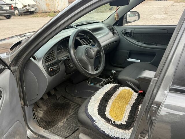 Серый Дэу Сенс, объемом двигателя 1.5 л и пробегом 85 тыс. км за 2500 $, фото 6 на Automoto.ua