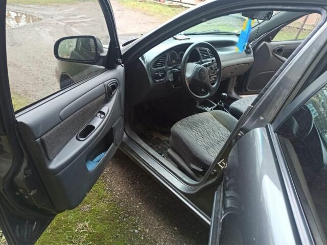 Сірий Деу Сенс, об'ємом двигуна 1.5 л та пробігом 117 тис. км за 3300 $, фото 5 на Automoto.ua