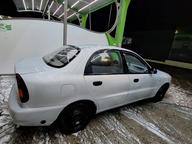 Сірий Деу Сенс, об'ємом двигуна 1.3 л та пробігом 206 тис. км за 1650 $, фото 3 на Automoto.ua