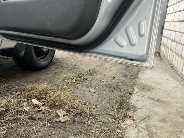 Серый Дэу Сенс, объемом двигателя 1.5 л и пробегом 220 тыс. км за 2450 $, фото 12 на Automoto.ua