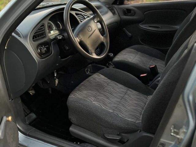 Серый Дэу Сенс, объемом двигателя 1.5 л и пробегом 340 тыс. км за 2600 $, фото 9 на Automoto.ua