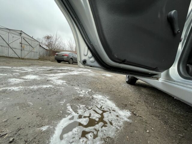 Серый Дэу Сенс, объемом двигателя 1.5 л и пробегом 220 тыс. км за 2450 $, фото 14 на Automoto.ua