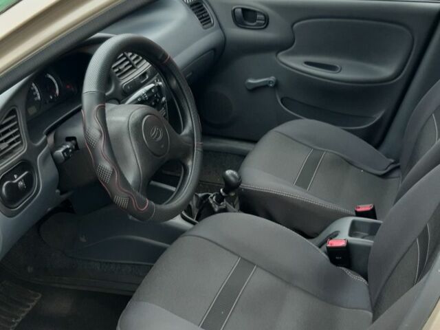 Серый Дэу Сенс, объемом двигателя 0 л и пробегом 18 тыс. км за 4100 $, фото 5 на Automoto.ua