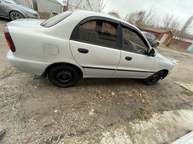 Серый Дэу Сенс, объемом двигателя 1.5 л и пробегом 220 тыс. км за 2450 $, фото 6 на Automoto.ua