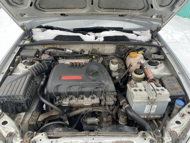 Сірий Деу Сенс, об'ємом двигуна 1.3 л та пробігом 186 тис. км за 1999 $, фото 8 на Automoto.ua