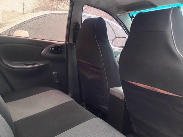 Сірий Деу Сенс, об'ємом двигуна 1.3 л та пробігом 120 тис. км за 2300 $, фото 4 на Automoto.ua