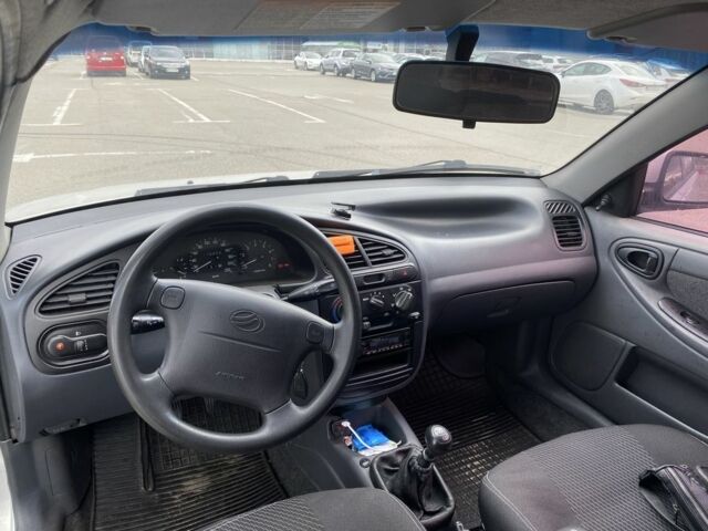 Деу Сенс 2014 у Києві на Automoto.ua Сірий Деу Сенс, об'ємом двигуна 1.5 л та пробігом 175 тис. км за 3200 $, фото 5 на Automoto.ua