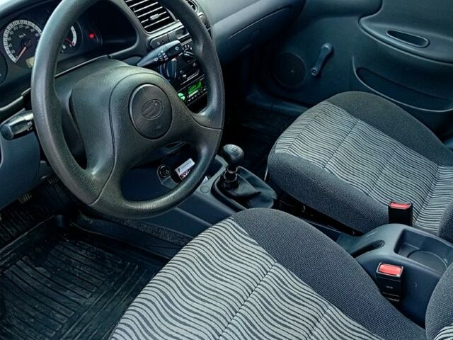 Сірий Деу Сенс, об'ємом двигуна 1.3 л та пробігом 81 тис. км за 2800 $, фото 6 на Automoto.ua
