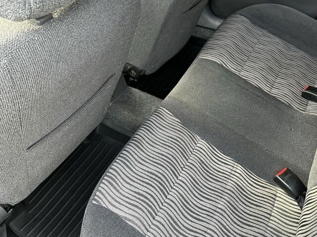 Серый Дэу Сенс, объемом двигателя 1.5 л и пробегом 130 тыс. км за 3800 $, фото 5 на Automoto.ua