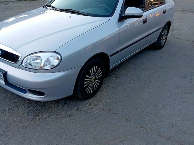 Сірий Деу Сенс, об'ємом двигуна 1.3 л та пробігом 81 тис. км за 2800 $, фото 5 на Automoto.ua