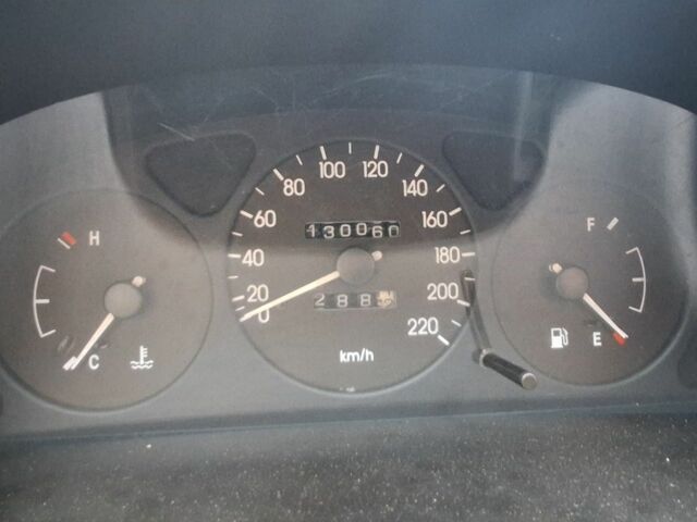 Серый Дэу Сенс, объемом двигателя 1.3 л и пробегом 130 тыс. км за 2500 $, фото 11 на Automoto.ua