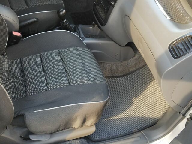 Серый Дэу Сенс, объемом двигателя 1.3 л и пробегом 129 тыс. км за 3400 $, фото 5 на Automoto.ua