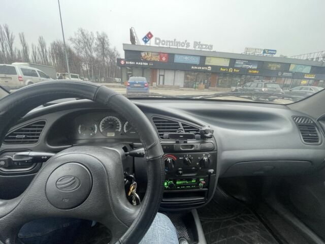 Сірий Деу Сенс, об'ємом двигуна 1.3 л та пробігом 152 тис. км за 2900 $, фото 4 на Automoto.ua