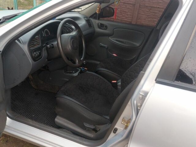 Сірий Деу Сенс, об'ємом двигуна 1.3 л та пробігом 144 тис. км за 3200 $, фото 4 на Automoto.ua