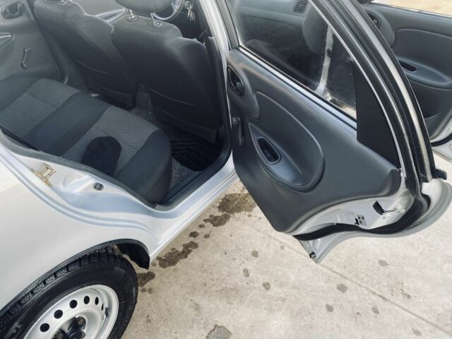 Серый Дэу Сенс, объемом двигателя 1.3 л и пробегом 129 тыс. км за 3400 $, фото 15 на Automoto.ua