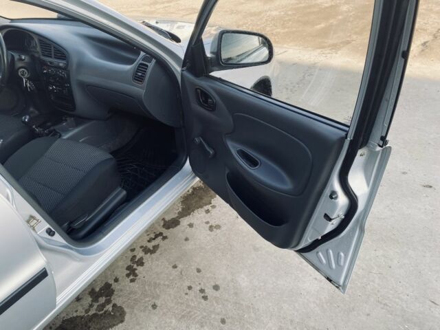 Серый Дэу Сенс, объемом двигателя 1.3 л и пробегом 129 тыс. км за 3400 $, фото 13 на Automoto.ua