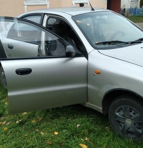 Серый Дэу Сенс, объемом двигателя 1.3 л и пробегом 405 тыс. км за 1000 $, фото 4 на Automoto.ua