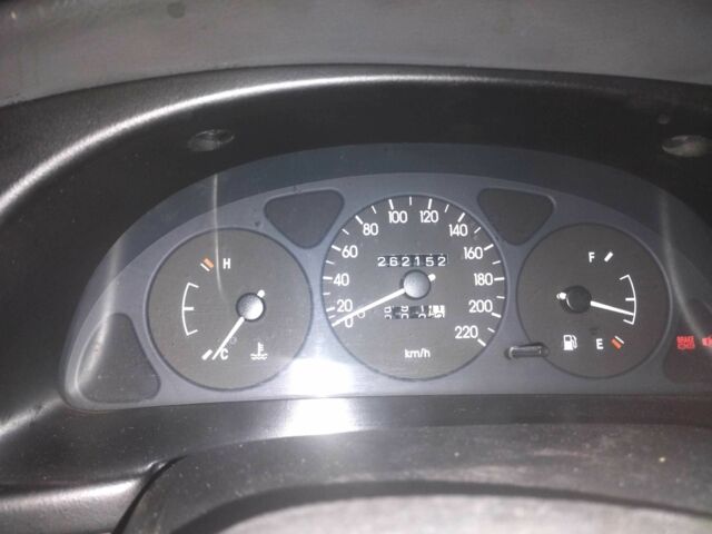 Серый Дэу Сенс, объемом двигателя 1.5 л и пробегом 262 тыс. км за 3000 $, фото 5 на Automoto.ua