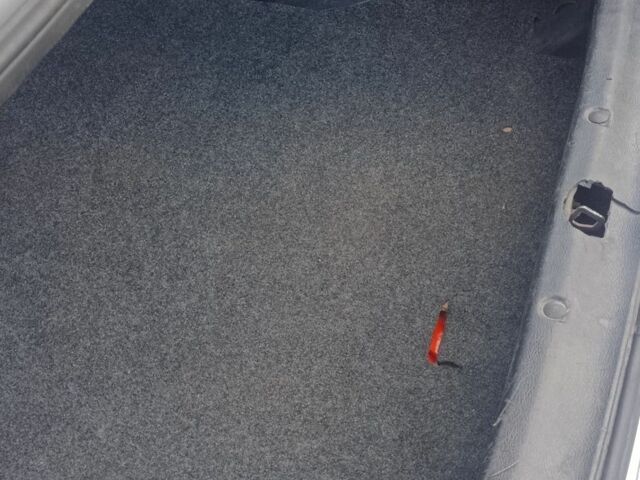 Сірий Деу Сенс, об'ємом двигуна 1.3 л та пробігом 250 тис. км за 1850 $, фото 2 на Automoto.ua