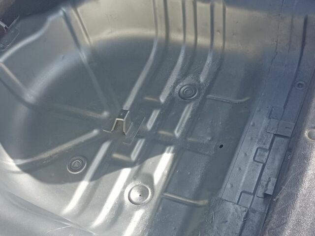 Сірий Деу Сенс, об'ємом двигуна 1.3 л та пробігом 250 тис. км за 1850 $, фото 1 на Automoto.ua