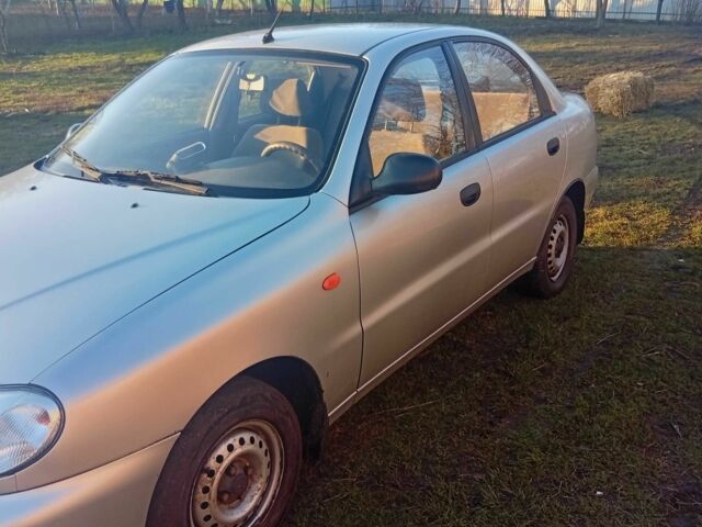 Серый Дэу Сенс, объемом двигателя 0 л и пробегом 300 тыс. км за 2130 $, фото 1 на Automoto.ua