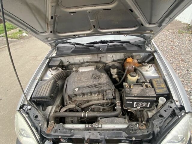 Сірий Деу Сенс, об'ємом двигуна 1.3 л та пробігом 3 тис. км за 2350 $, фото 4 на Automoto.ua