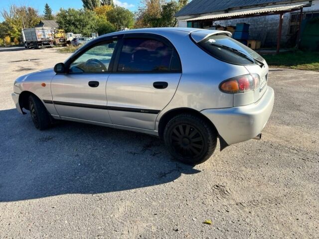 Серый Дэу Сенс, объемом двигателя 1.6 л и пробегом 200 тыс. км за 2300 $, фото 7 на Automoto.ua