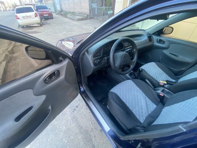 Синий Дэу Сенс, объемом двигателя 1.5 л и пробегом 115 тыс. км за 2800 $, фото 7 на Automoto.ua