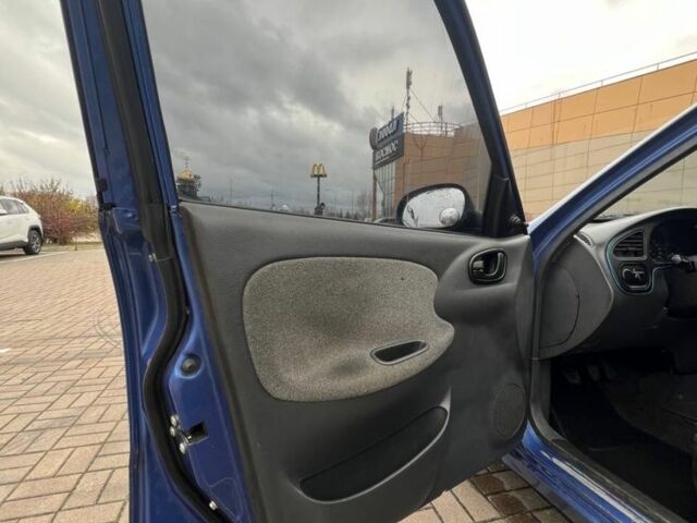 Синий Дэу Сенс, объемом двигателя 1.5 л и пробегом 223 тыс. км за 1950 $, фото 10 на Automoto.ua