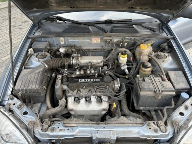 Синий Дэу Сенс, объемом двигателя 1.5 л и пробегом 203 тыс. км за 3000 $, фото 5 на Automoto.ua