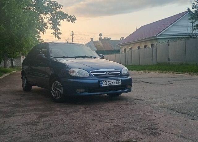 Синий Дэу Сенс, объемом двигателя 1.5 л и пробегом 146 тыс. км за 2200 $, фото 1 на Automoto.ua