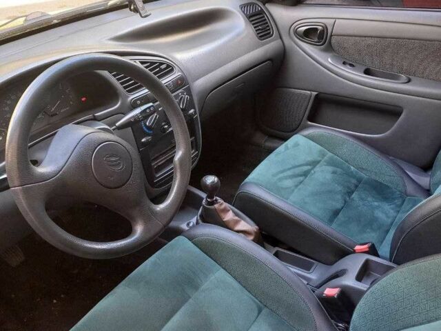 Деу Сенс 2012 у Тернополі на Automoto.ua Синій Деу Сенс, об'ємом двигуна 1.5 л та пробігом 223 тис. км за 2300 $, фото 2 на Automoto.ua