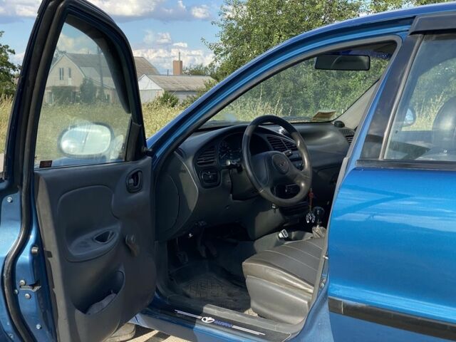 Синий Дэу Сенс, объемом двигателя 1.5 л и пробегом 196 тыс. км за 2100 $, фото 9 на Automoto.ua